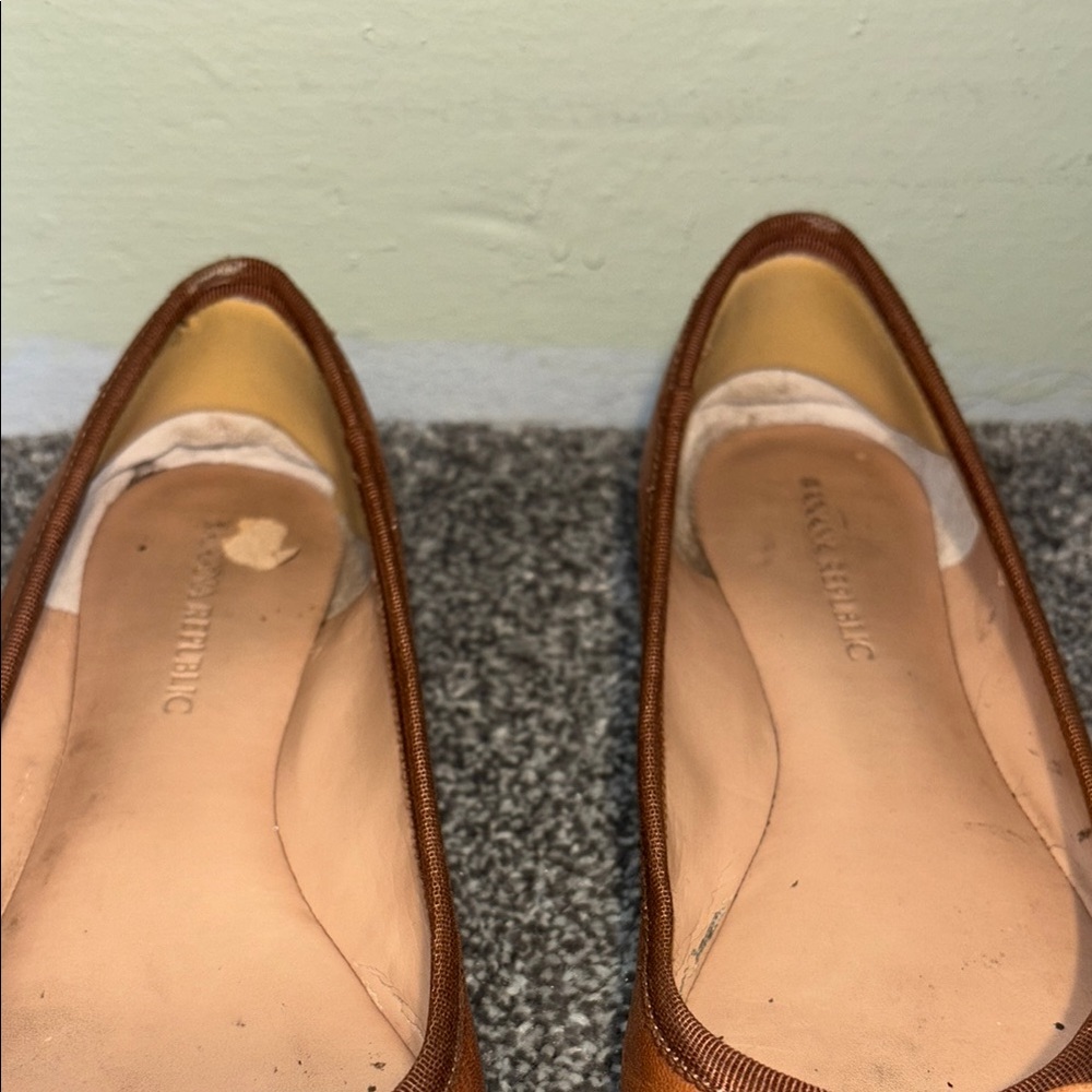 Banana Republic Women's Brown Ballet Flats - Picture 10 of 10
